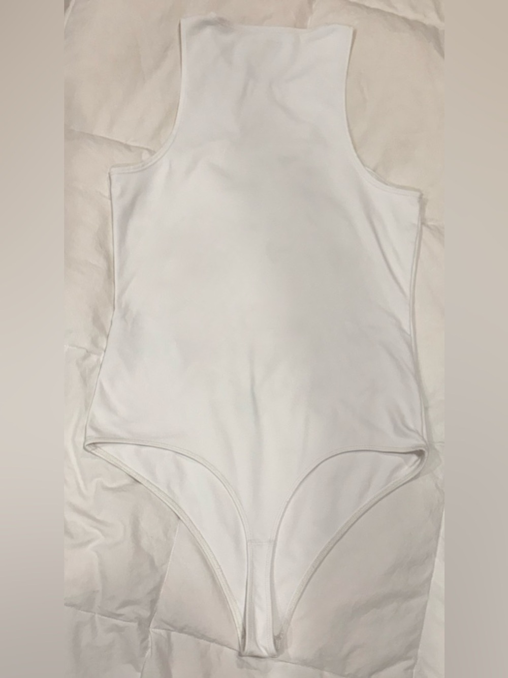 Abercrombie Soft AF White Halter Bodysuit Medium Sculpting Minimal Chic Top - Picture 4 of 5